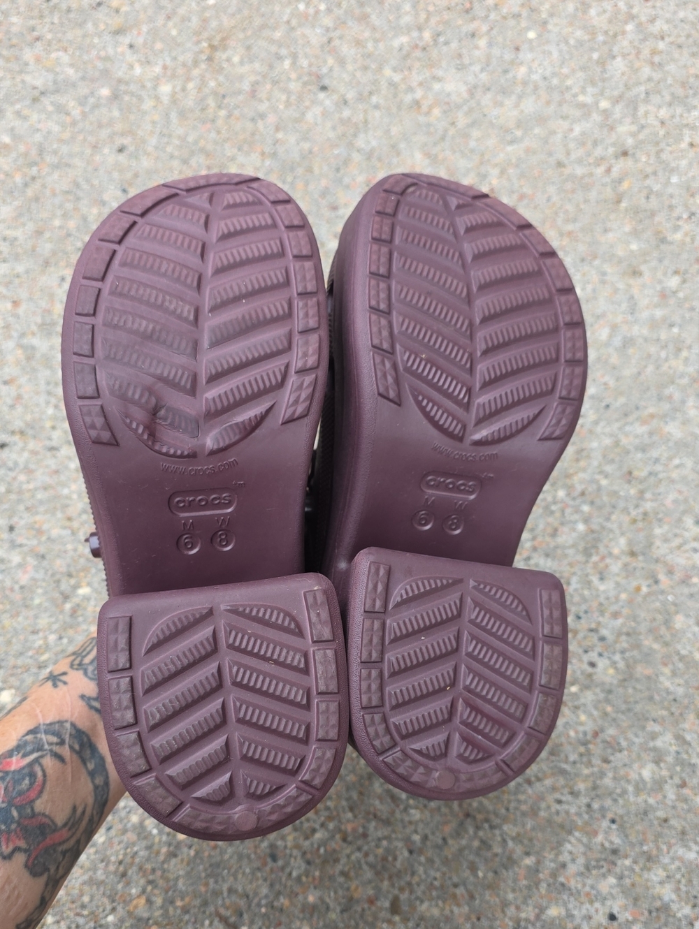 Crocs Siren Chain Platform Chunky Dark Cherry Clogs Size 8 - Picture 10 of 12